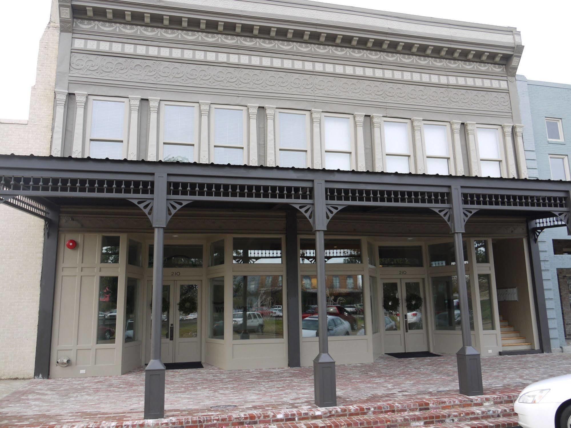 The Inn On Whitworth Brookhaven Esterno foto
